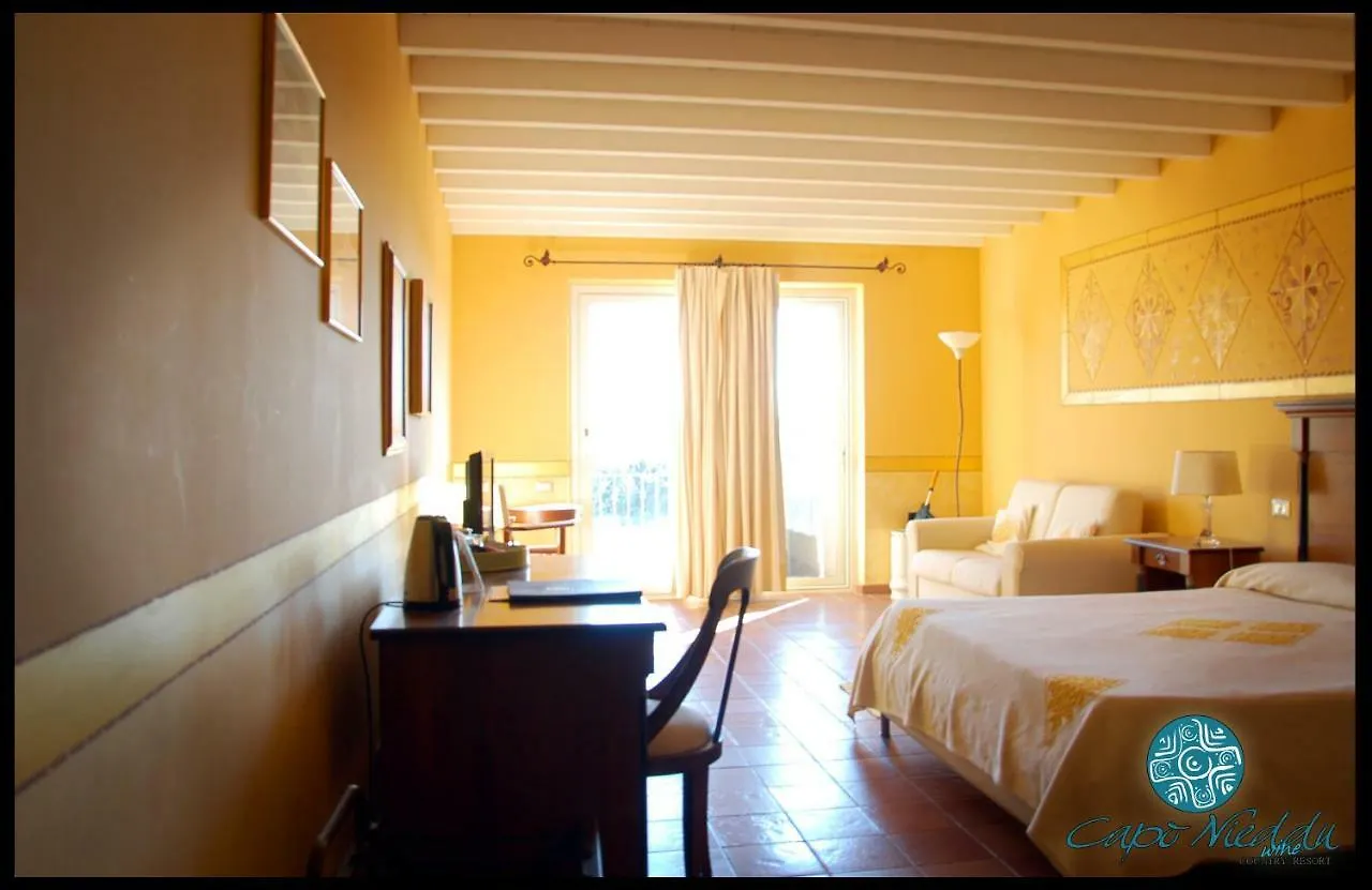 Country Resort Capo Nieddu Santa Caterina Di Pittinuri  Lantgård