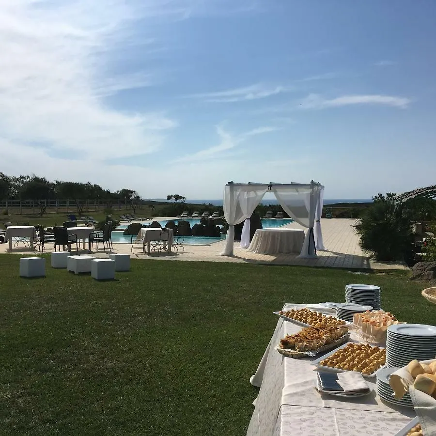 Country Resort Capo Nieddu Santa Caterina Di Pittinuri  Italien